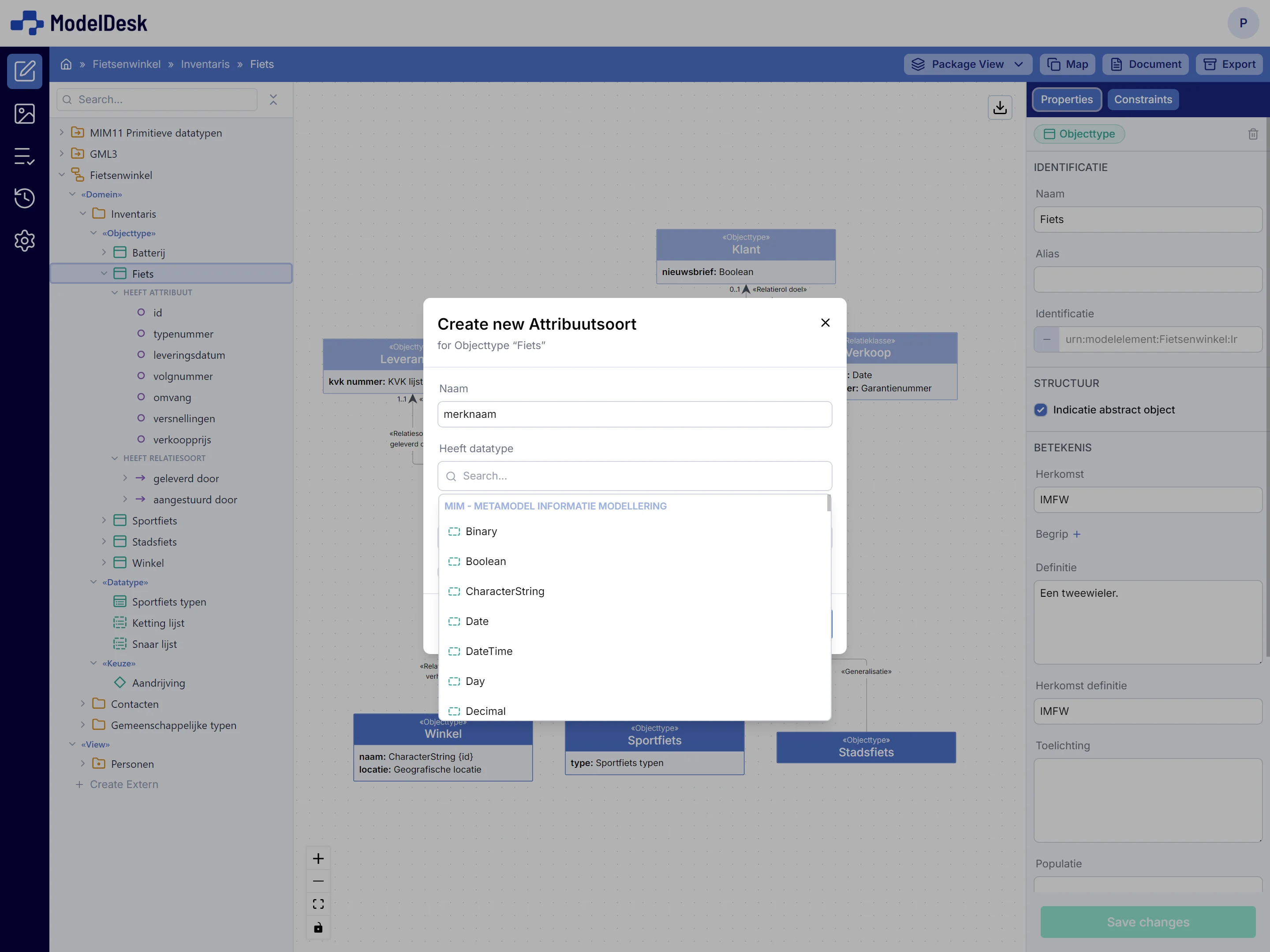 Screenshot van de ModelDesk formulier-editor met elementeigenschappen en relaties in een boomstructuur